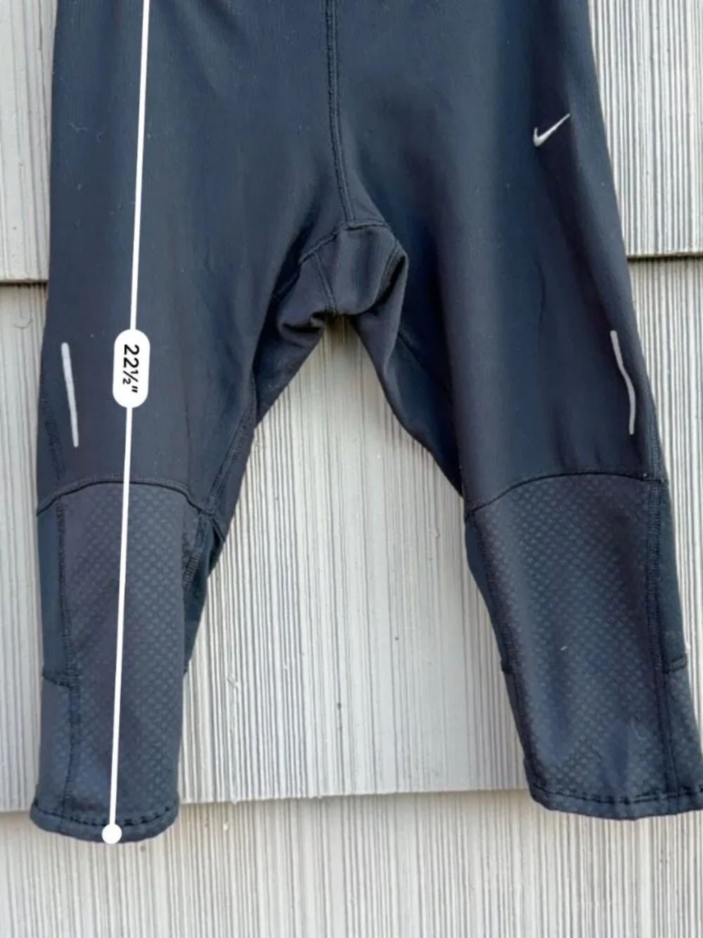 Nike Dri-Fit Capri Leggings XS Black Zipper Pocket Running Crop Workout Pants